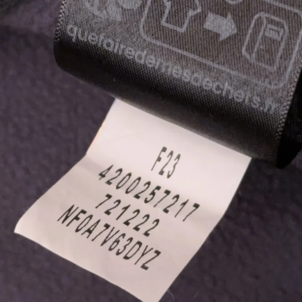 The North Face Skyline 1/2 Zip Fleece Men's Large Gray Mock Neck Embroidered‎